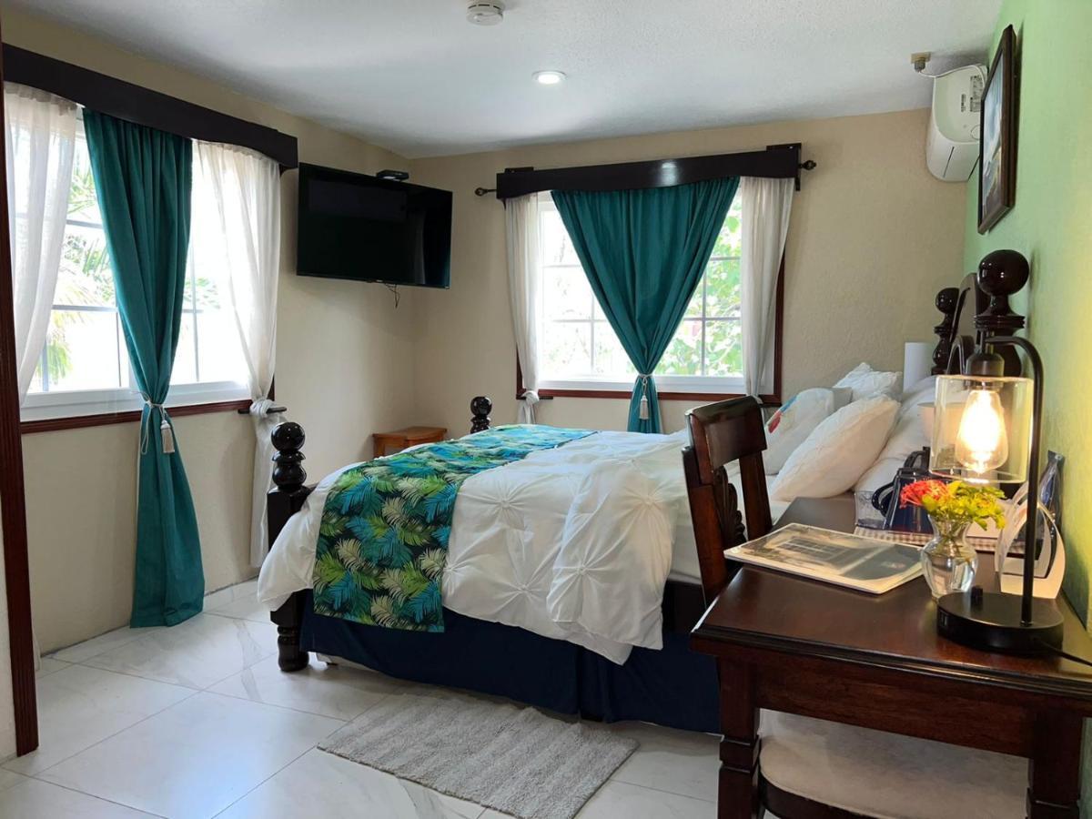 בליז סיטי One South Place Hotel מראה חיצוני תמונה