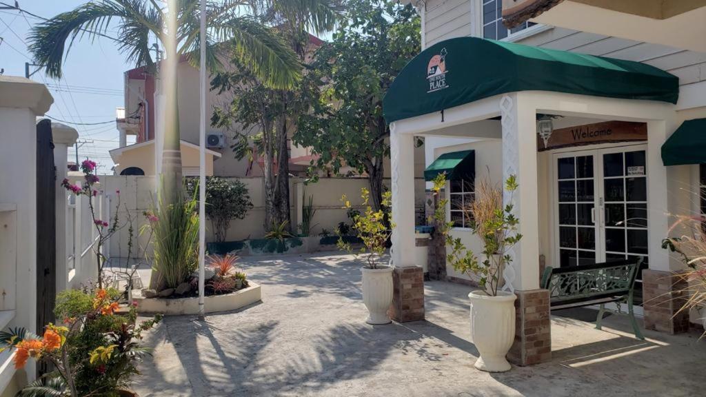 בליז סיטי One South Place Hotel מראה חיצוני תמונה